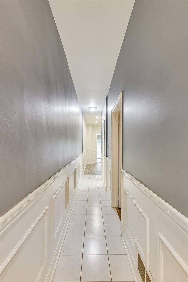 Photo du bâtiment - 449 Concord Ave