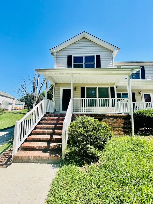 Foto principal - 1703 Vance St