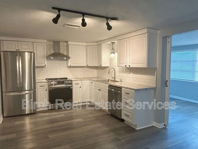 Foto del edificio - 3545 Nixon Rd