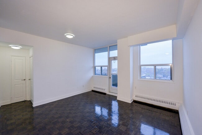 Building Photo - Cedarwood Suites
