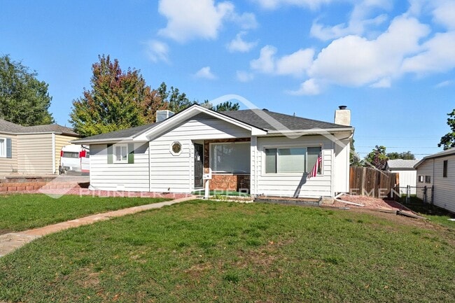 Photo - Charming Home with Central AC and Washer/D...