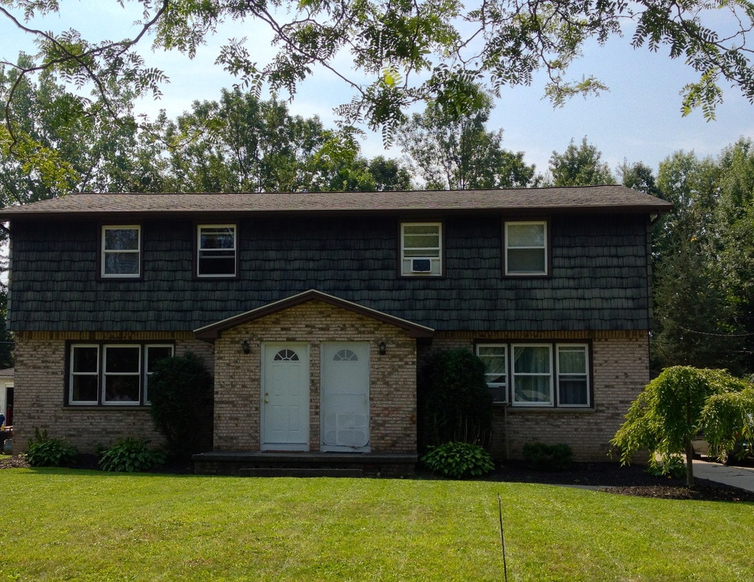Primary Photo - 113 Glenhaven Dr