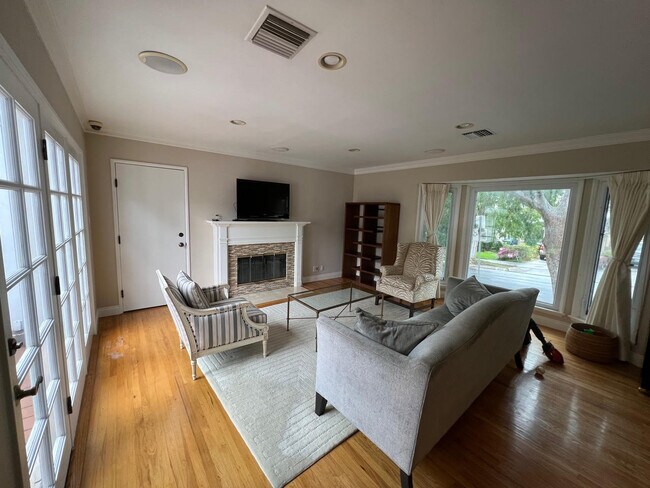 Living Room - 10326 Orton Ave