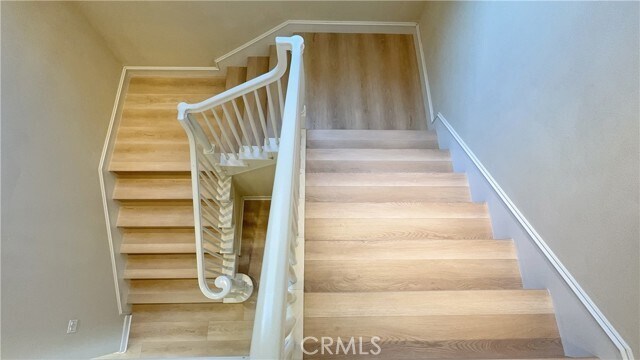 Building Photo - 22 Statuary