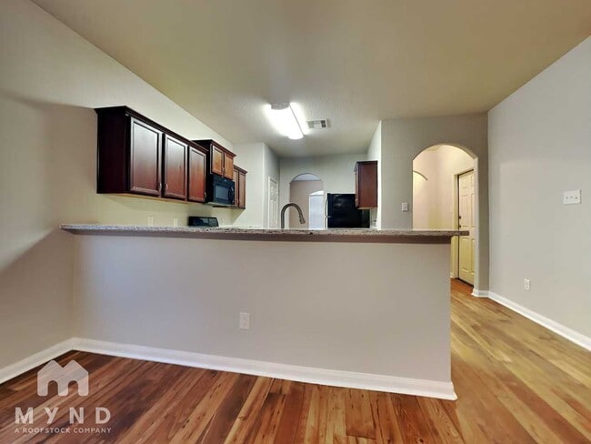 Building Photo - 306 Lazy Pine Ct