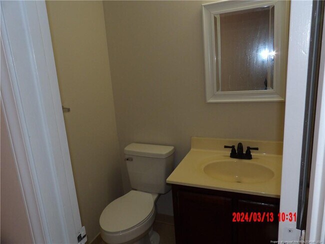 Foto del edificio - 7200 Kingsway Ct