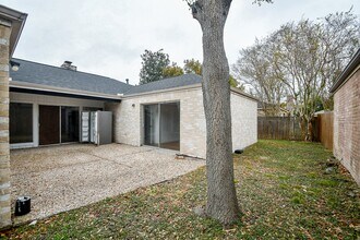 Building Photo - 7822 Albin Ln