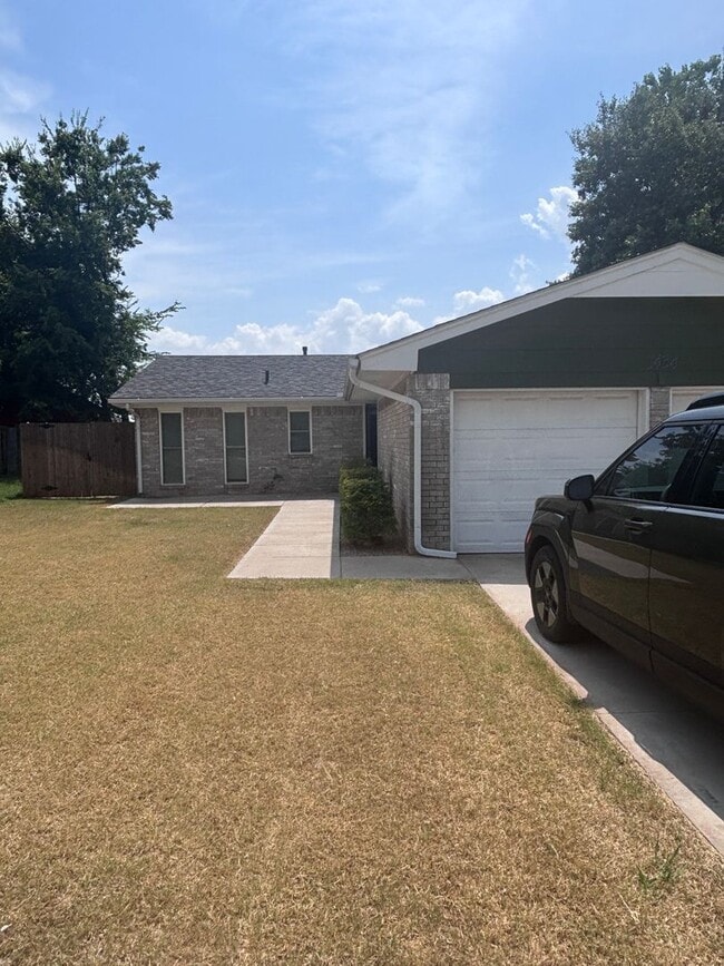 Building Photo - 1434 Princeton Cir