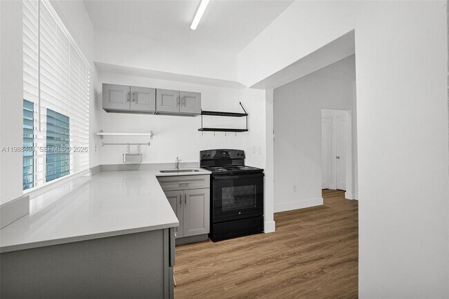 Foto del edificio - 319 80th St