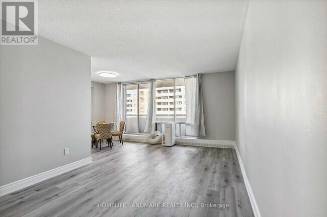 Building Photo - 1250 Bridletowne Cir
