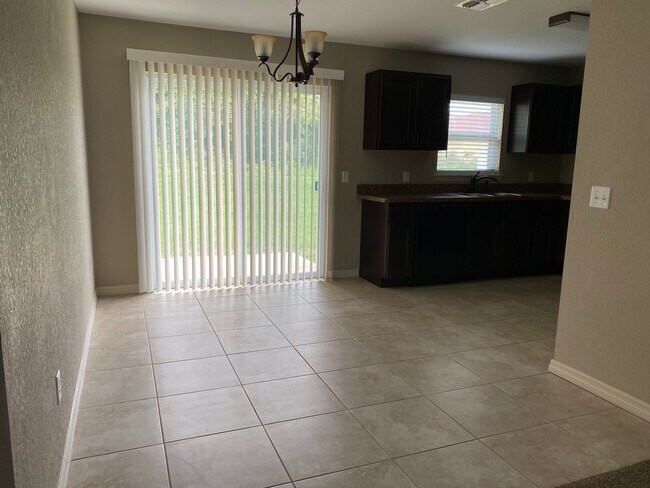 Foto del edificio - Impeccable Rental