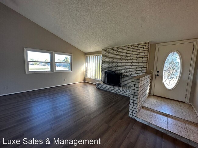 Foto del edificio - 3 br, 2 bath House - 1001 Queensboro Place
