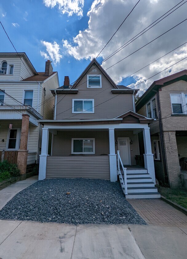 Photo - 335 Augusta St