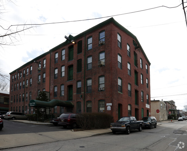 Building Photo - Hamill Mill Apartments