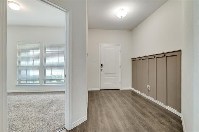 Foto del edificio - 831 Hancock Ct