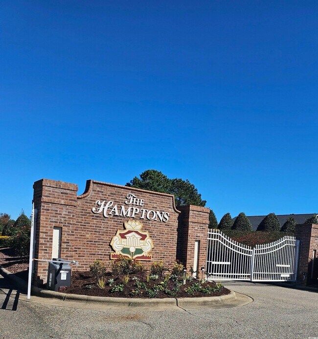 Foto del edificio - 2100 Northwest Dr