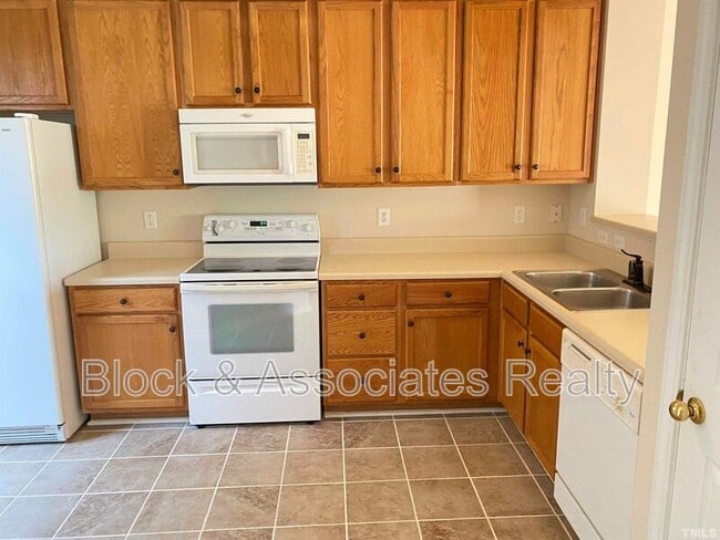 Building Photo - 505 Auburn Square Dr