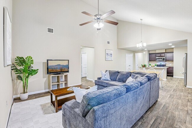 Foto del edificio - 10604 Menominee Falls Ln