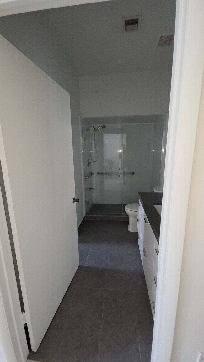 Foto del edificio - 21555 SW 87th Ct