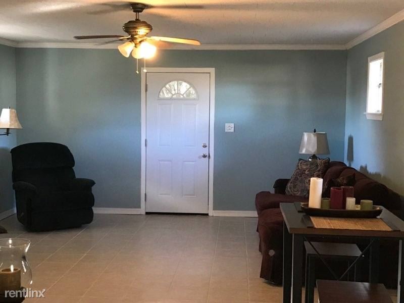 Foto del edificio - 1 br, 1 bath House - 53488 cook rd