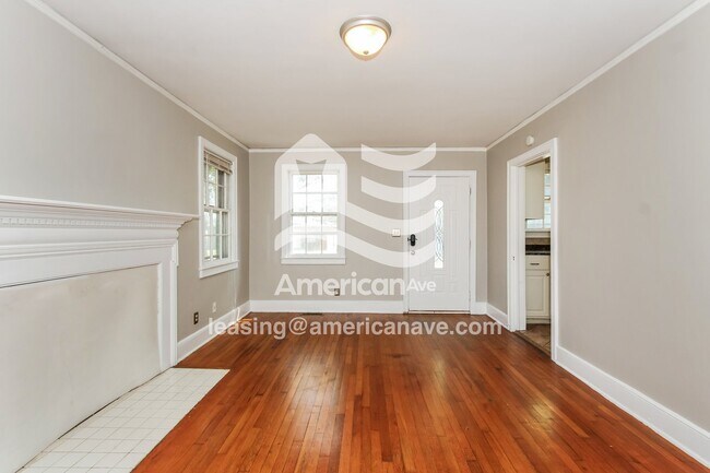 Foto del edificio - 318 Lyles St