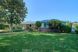 Building Photo - 315 E Las Flores Ave