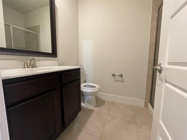 Building Photo - 2414 Magalia Ln