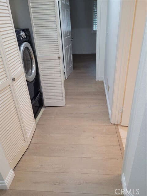 Foto del edificio - 1329 E Grand Ave