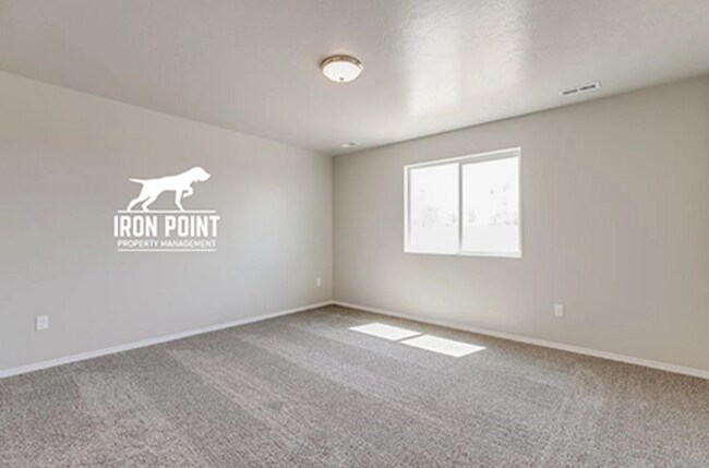 Foto del edificio - 1449 W Crooked River Dr