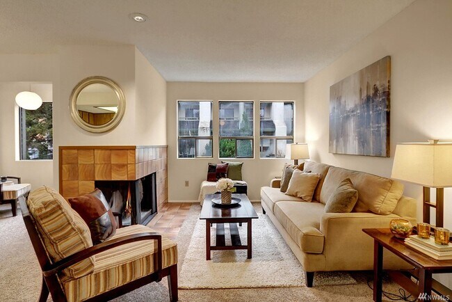 Foto del edificio - 2001 E Yesler Way