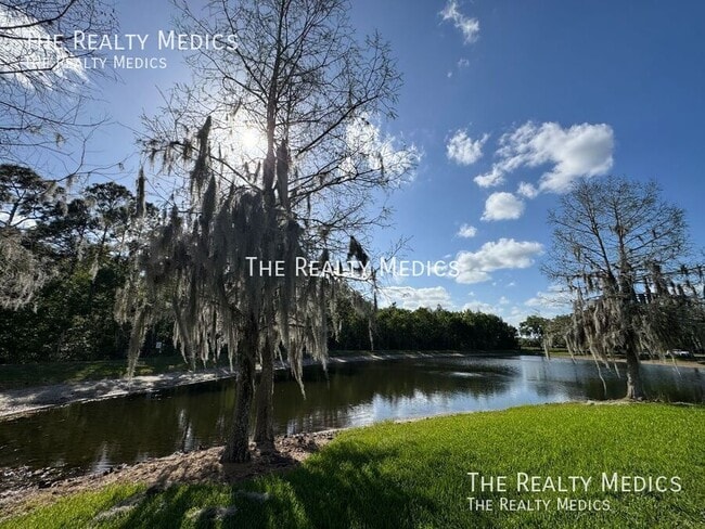 Photo - 5926 Tivoli Gardens Blvd House