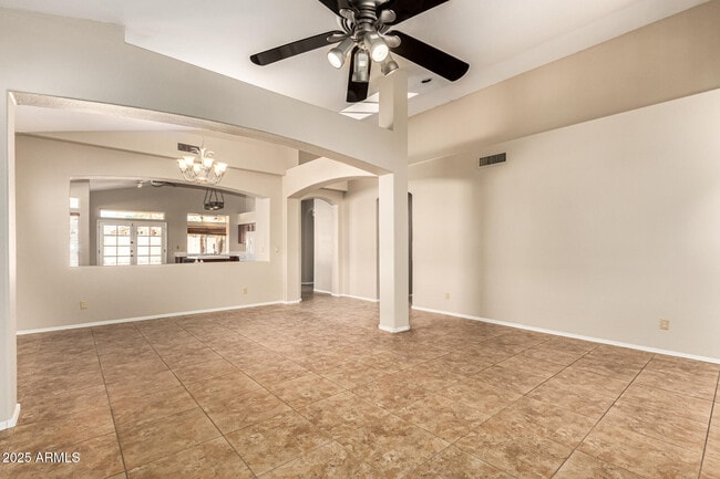 Building Photo - 16617 S 14th St