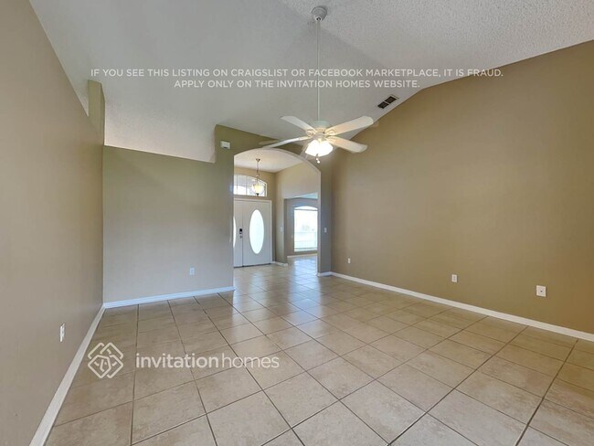 Building Photo - 1050 Summer Glen Dr
