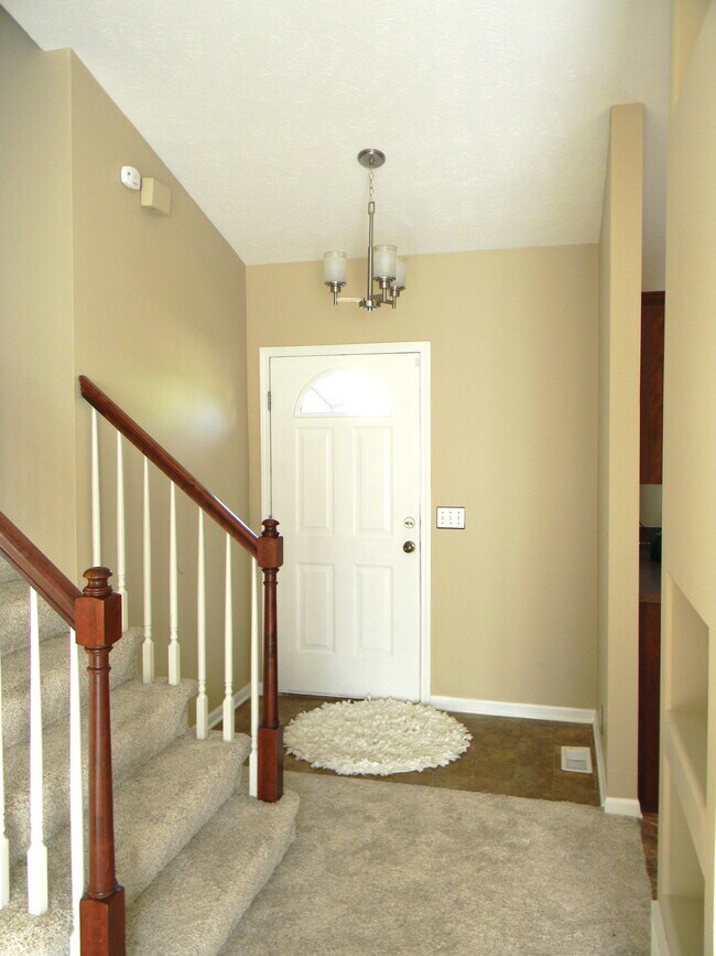 16902 Grand Ave, Omaha, NE 68116 House Rental in Omaha, NE