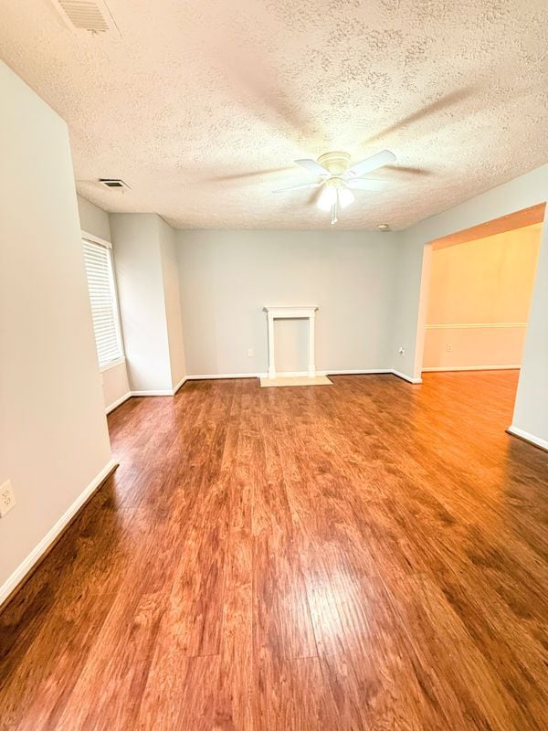 Building Photo - 4001 Bittern Ct