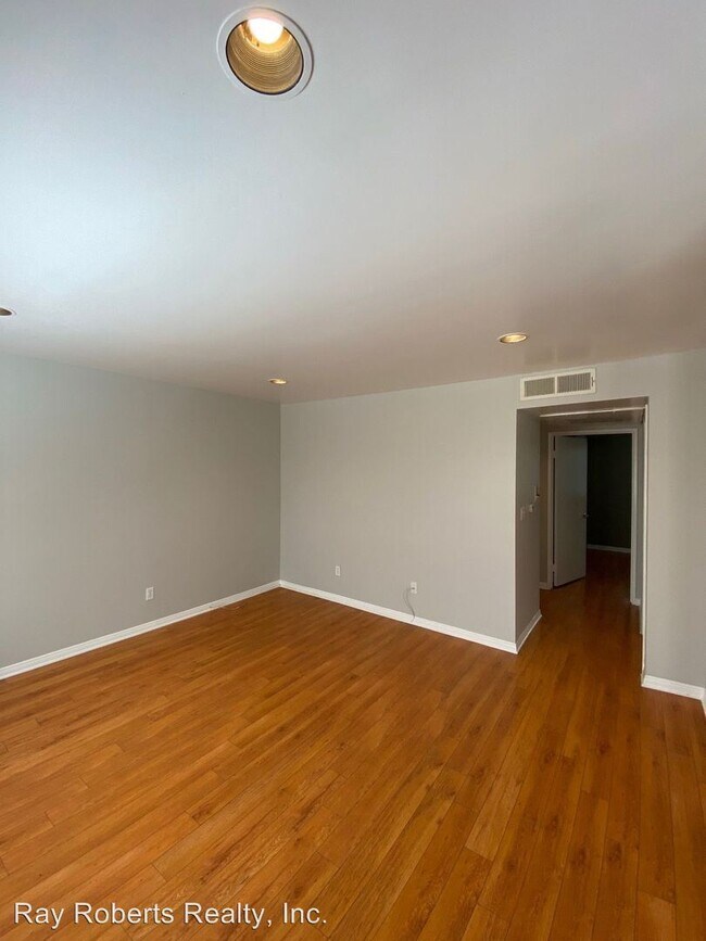 Foto del edificio - 1343 26th St