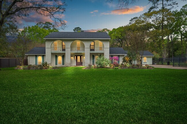 Foto del edificio - 16811 Waycreek Rd