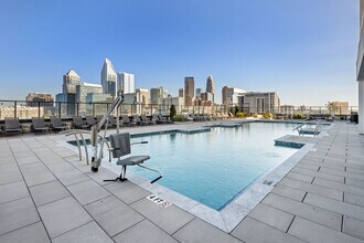 Overlook at Radius Dilworth apartments — community photo - Overlook at Radius Dilworth