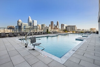 Overlook at Radius Dilworth apartments — community photo - Overlook at Radius Dilworth