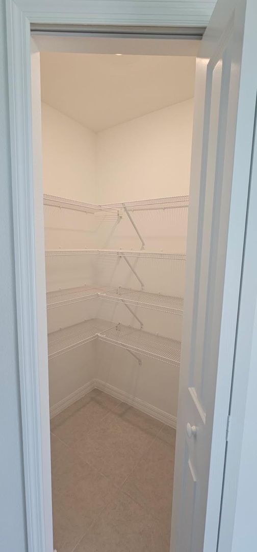 Building Photo - Bartow Rental!!