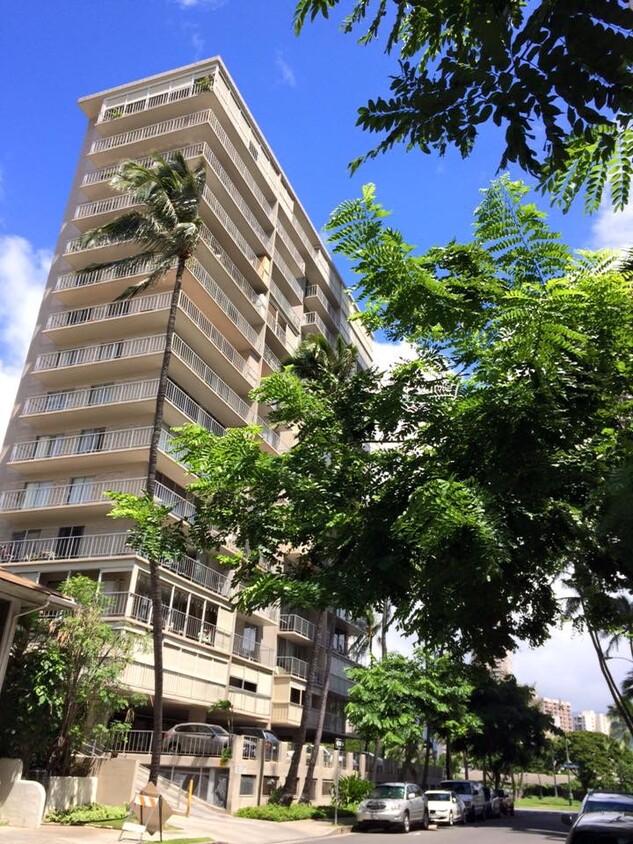 Primary Photo - 2115 Ala Wai Blvd