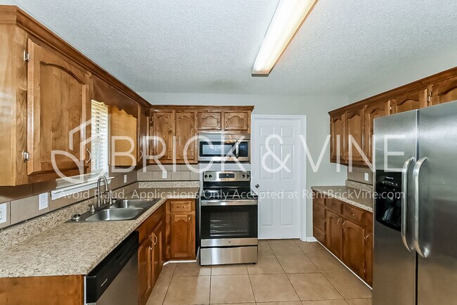 Building Photo - 4501 Bonnett Way