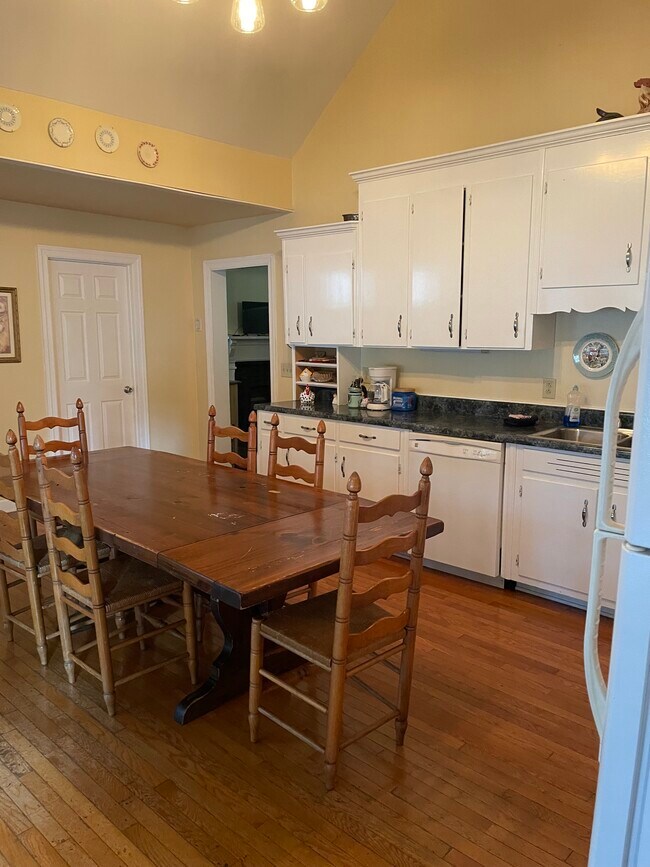 Foto del edificio - 413 N Maney Ave