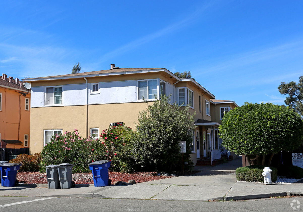 Primary Photo - Callan Avenue Apartments