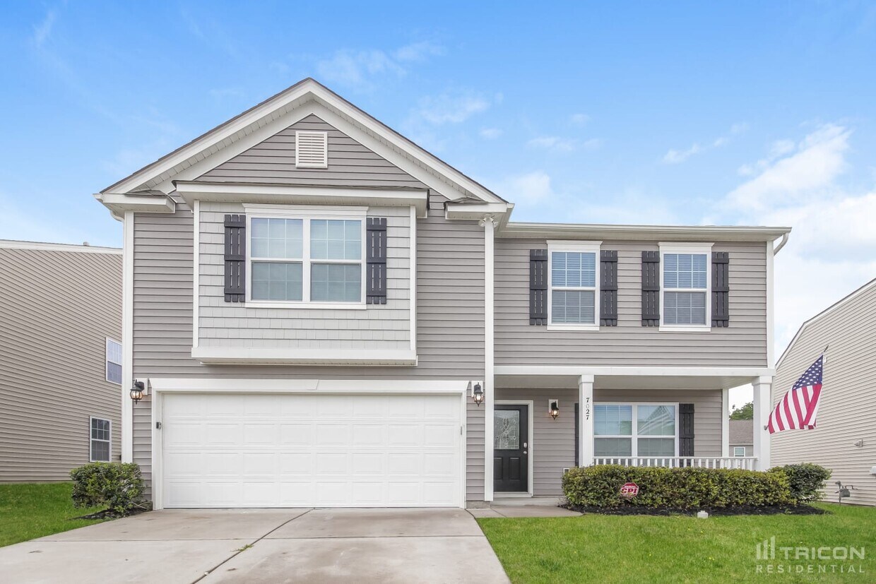 Foto principal - 7027 Palatine Ln