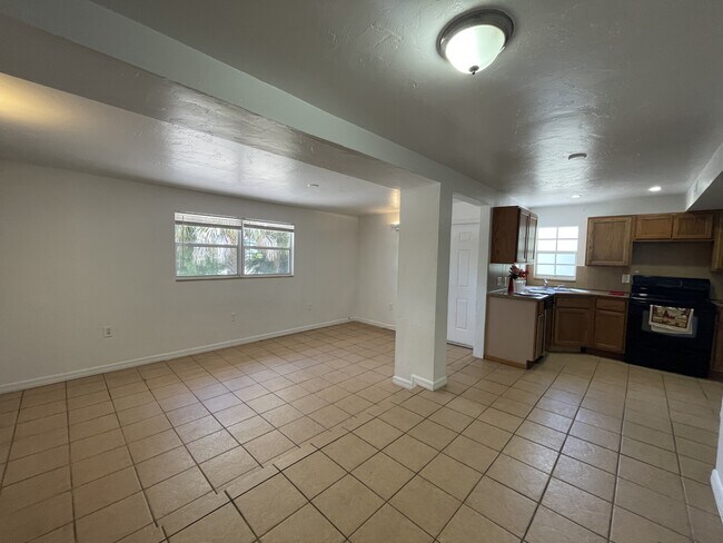 Foto del edificio - 804 NW 19th Terrace