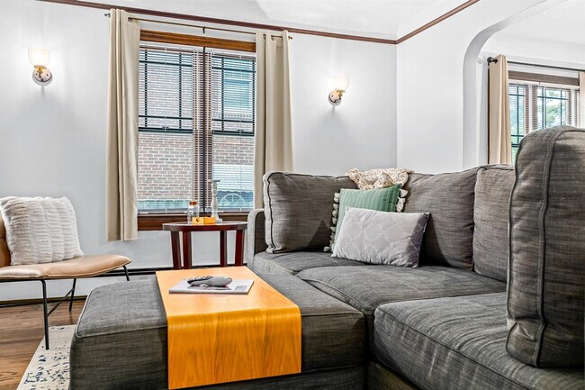 Foto del edificio - 522 W Hudson Ave
