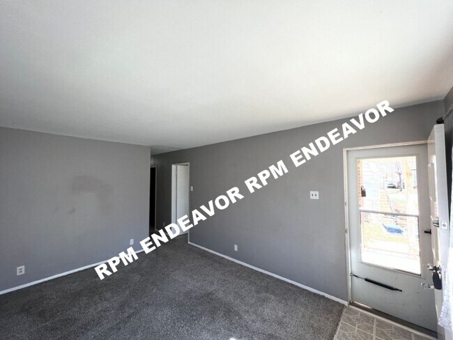 Foto del edificio - 3/1 Available Now!!