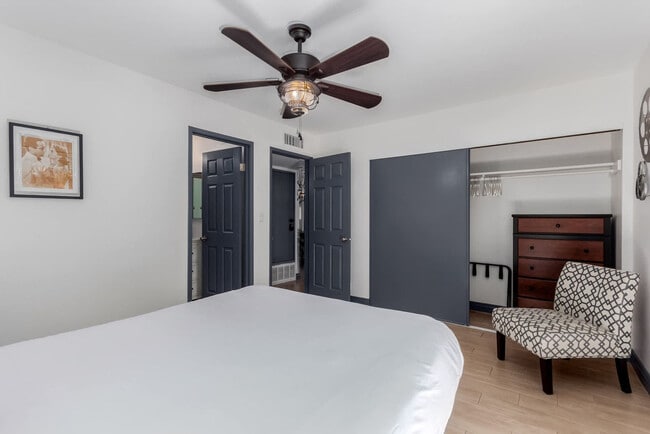 Foto del edificio - 4600 N 68th St