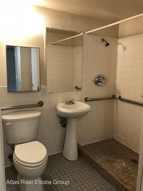 Foto del edificio - 2550 N Ogden St